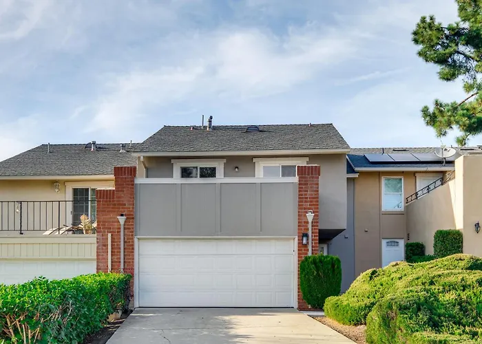 Balconies & Views: Modern Abode In Poway!